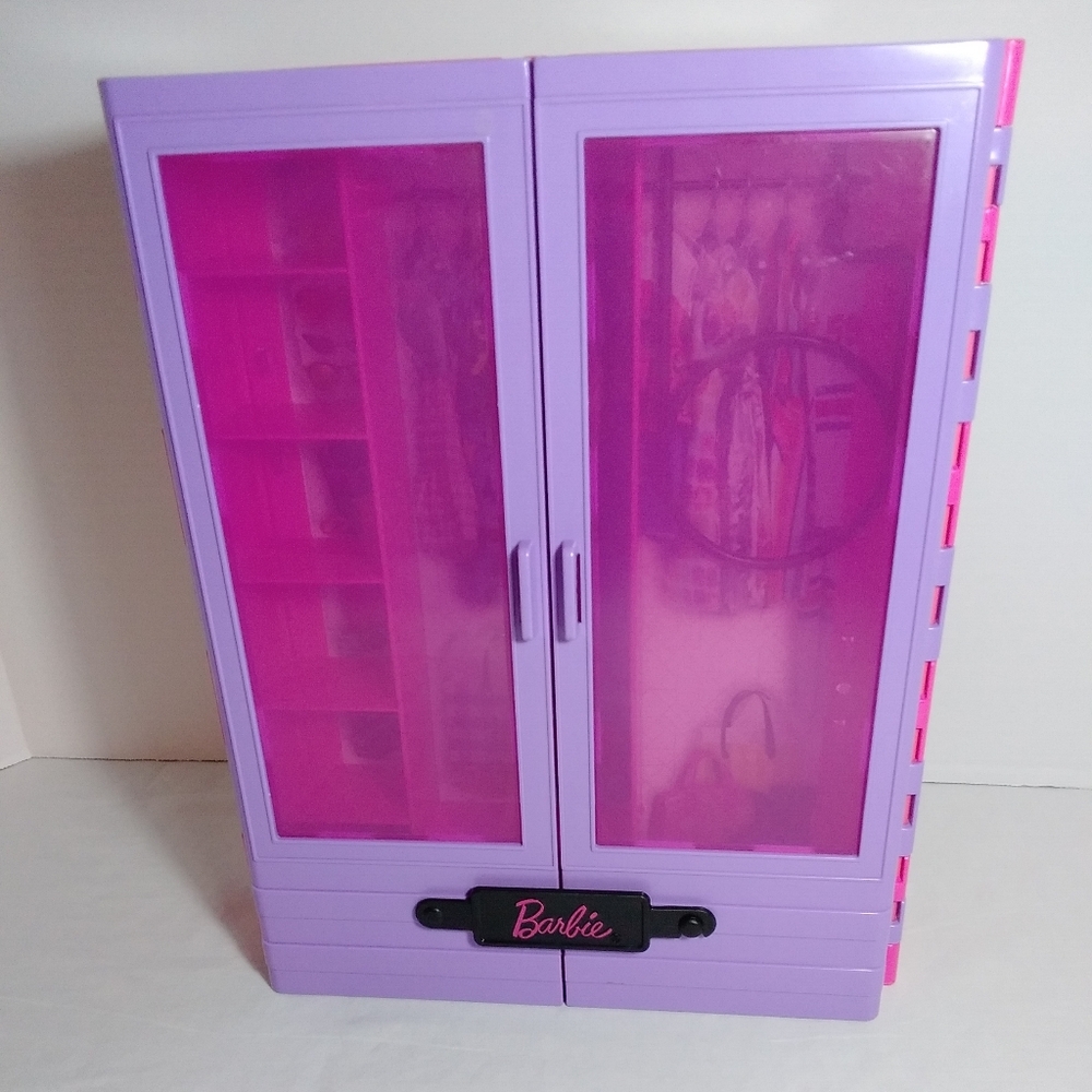 Barbie Portable Set - Picture 12 of 16